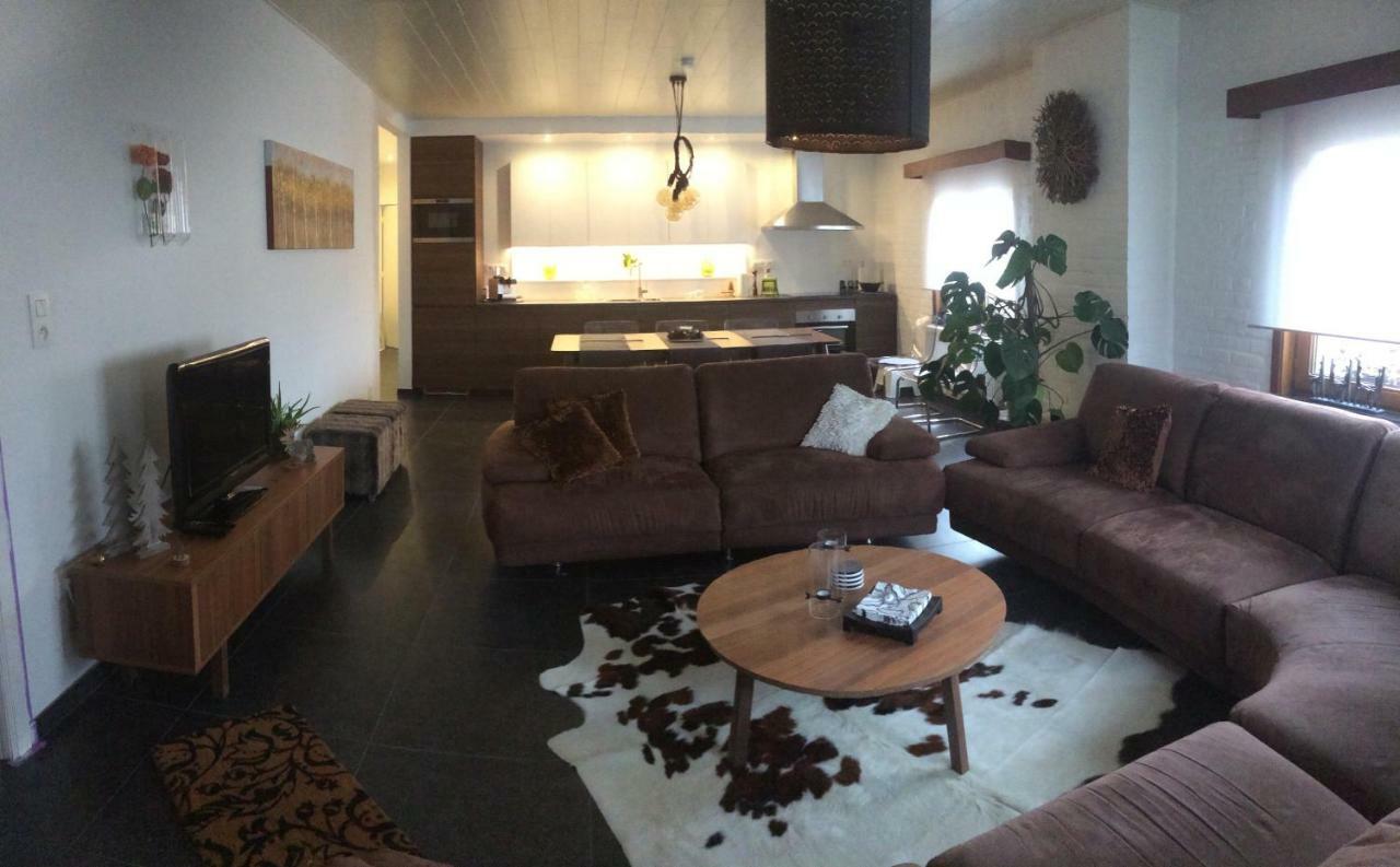 Villa Van Brienen Dilsen Stokkem Bagian luar foto